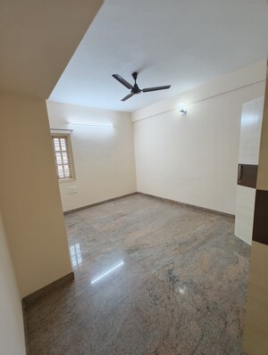 Room in 2 BHK Builder Floor at Akshaya Enclave New Thippasandra, New Thippasandra – for Rent