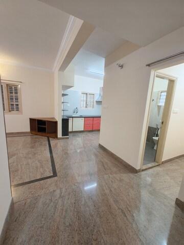 Room in 2 BHK Builder Floor at Akshaya Enclave New Thippasandra, New Thippasandra – for Rent