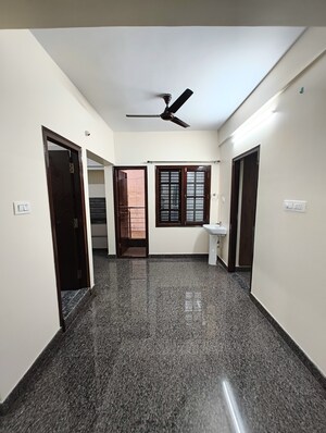 Room in 2 BHK Builder Floor at New Thippasandra – for Rent