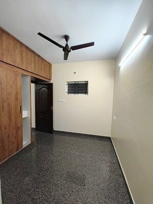 Room in 2 BHK Builder Floor at New Thippasandra – for Rent