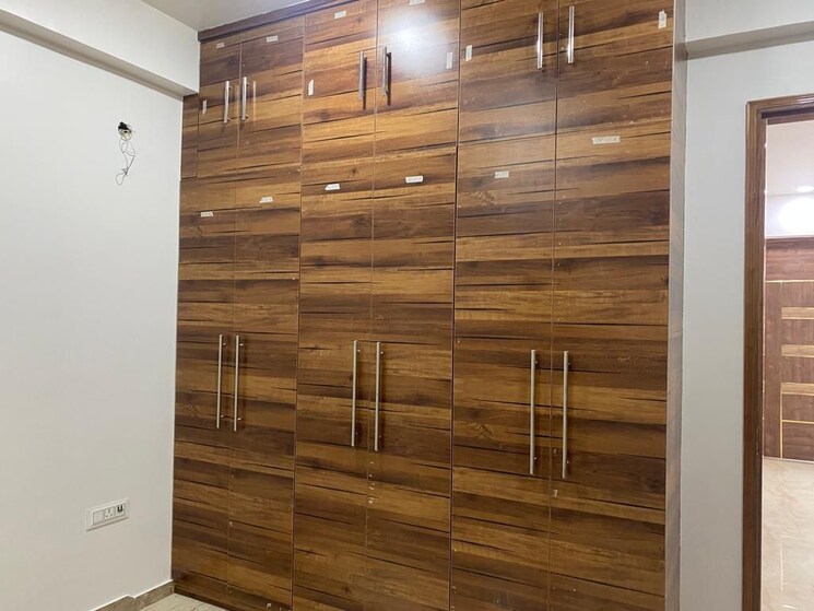 undefined, rwa-apartments-sector-52 2 Bedroom 162 Sq.Mt. Builder Floor In Sector 52 Noida 9220151