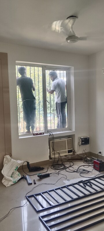 Team Area in 3 BHK Builder Floor at Nirvana Courtyard, Sector 50 – for Rent
