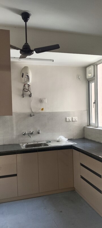 Bathroom in 3 BHK Builder Floor at Nirvana Courtyard, Sector 50 – for Rent