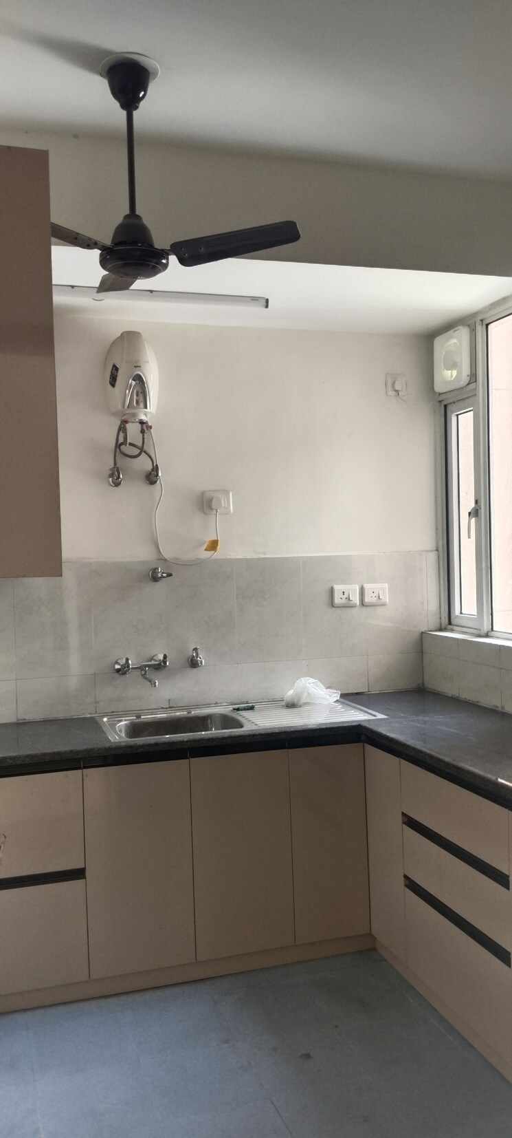 Bathroom, nirvana-courtyard 3 Bedroom 1700 Sq.Ft. Builder Floor In Sector 50 Gurgaon 9220175