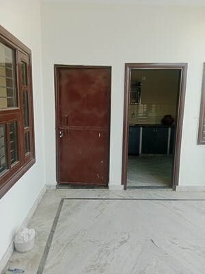 2 BHK Builder Floor – Exterior View View at Sector 7 - for Rent