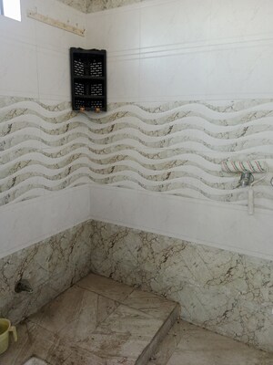 Bathroom in 2 BHK Builder Floor at Sector 7 – for Rent