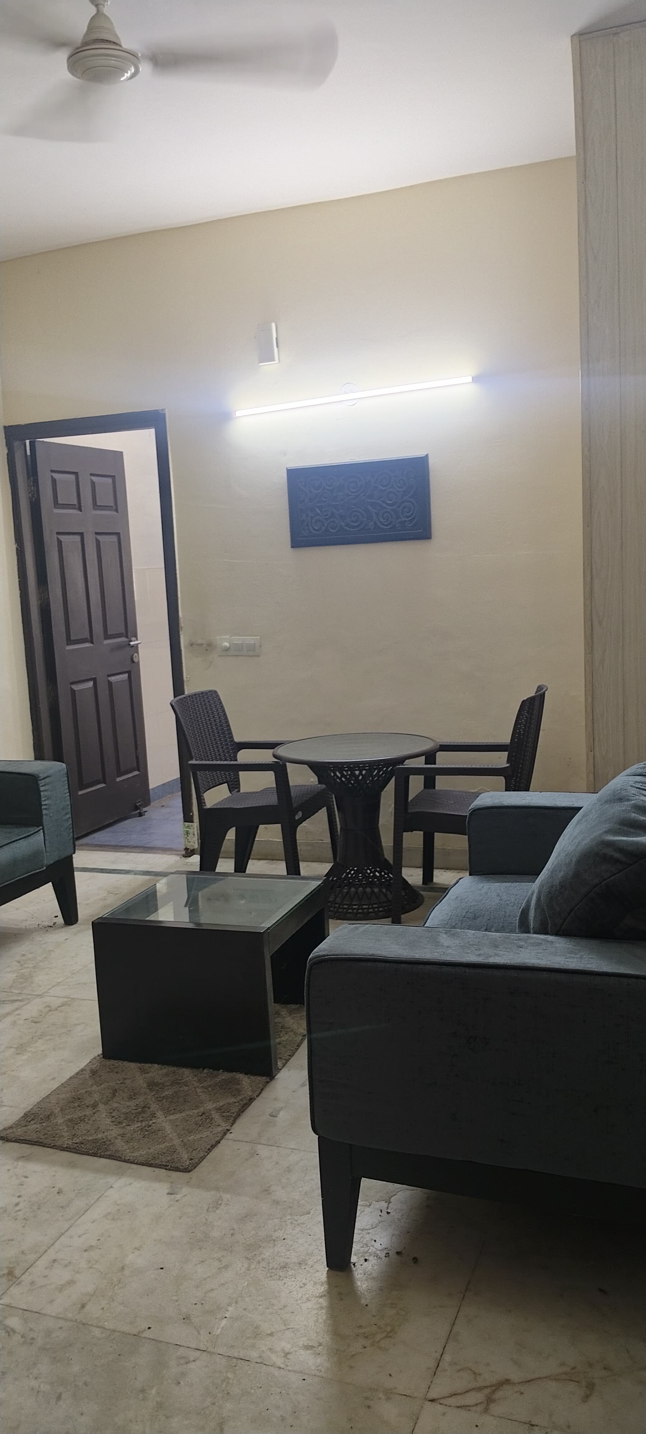 2 BHK + Pooja Room Builder Floor For Rent in Unitech South City II