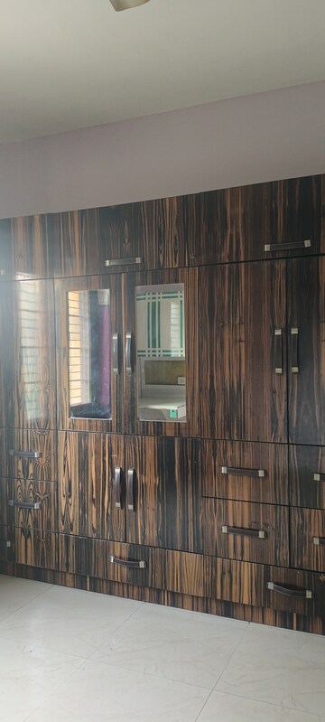 3 BHK Builder Floor For Rent in Unitech Rodeo Drive, South City 2