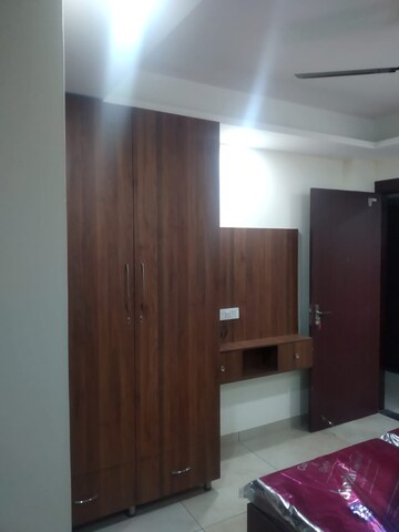 Bedroom in 1 RK Independent House at Sector 14 – for Rent