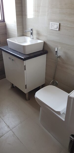 Team Area in 1 RK Independent House at Sector 14 – for Rent