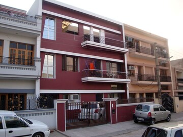 1 BHK Independent House – Exterior View View at Sector 7 - for Rent