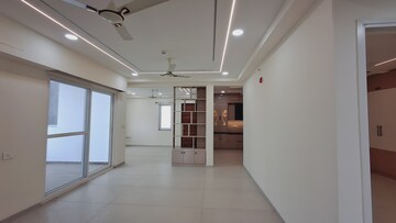 Room in 3 BHK Apartment at Jayabheri The Nirvana, Gopanpally – for Rent