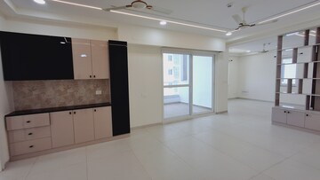 Room in 3 BHK Apartment at Jayabheri The Nirvana, Gopanpally – for Rent