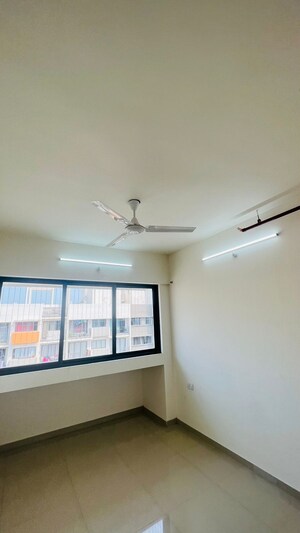 Furnished Amenities in 2 BHK Apartment at Shapoorji Pallonji Joyville, Virar West – for Sale