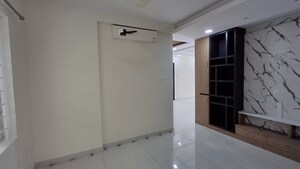 Room in 3 BHK Apartment at Vajras Jasmine County, Puppalaguda – for Rent