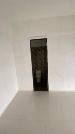 Furnished Amenities in 3 BHK Apartment at Rodium Xpoint, Kandivali West – for Sale
