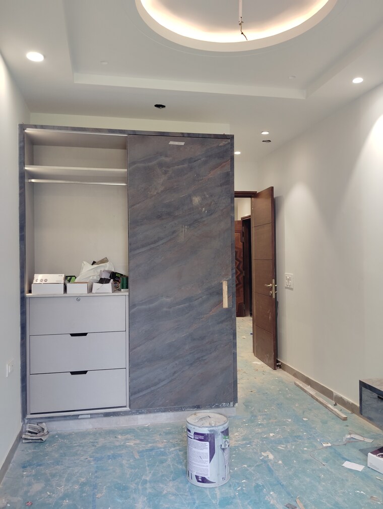 Room, navbharat-apartments 3 Bedroom 1250 Sq.Ft. Apartment In Paschim Vihar Delhi 9220224