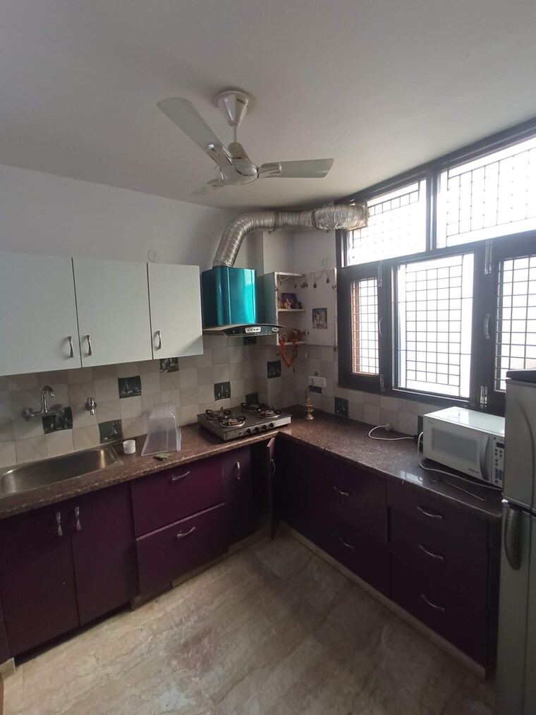 Kitchen, triveni-apartments-cghs 2 Bedroom 1000 Sq.Ft. Apartment In Paschim Vihar Delhi 9220225