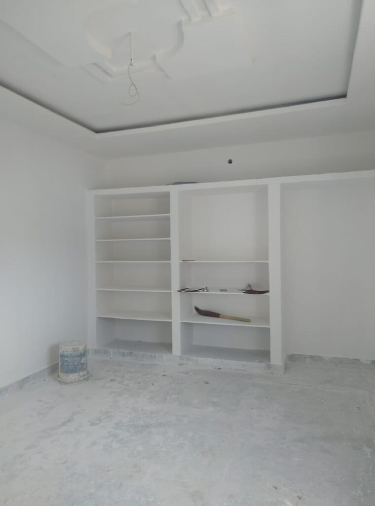 Room, alwal 5 Bedroom 3000 Sq.Ft. Independent House In Alwal Hyderabad 9220232