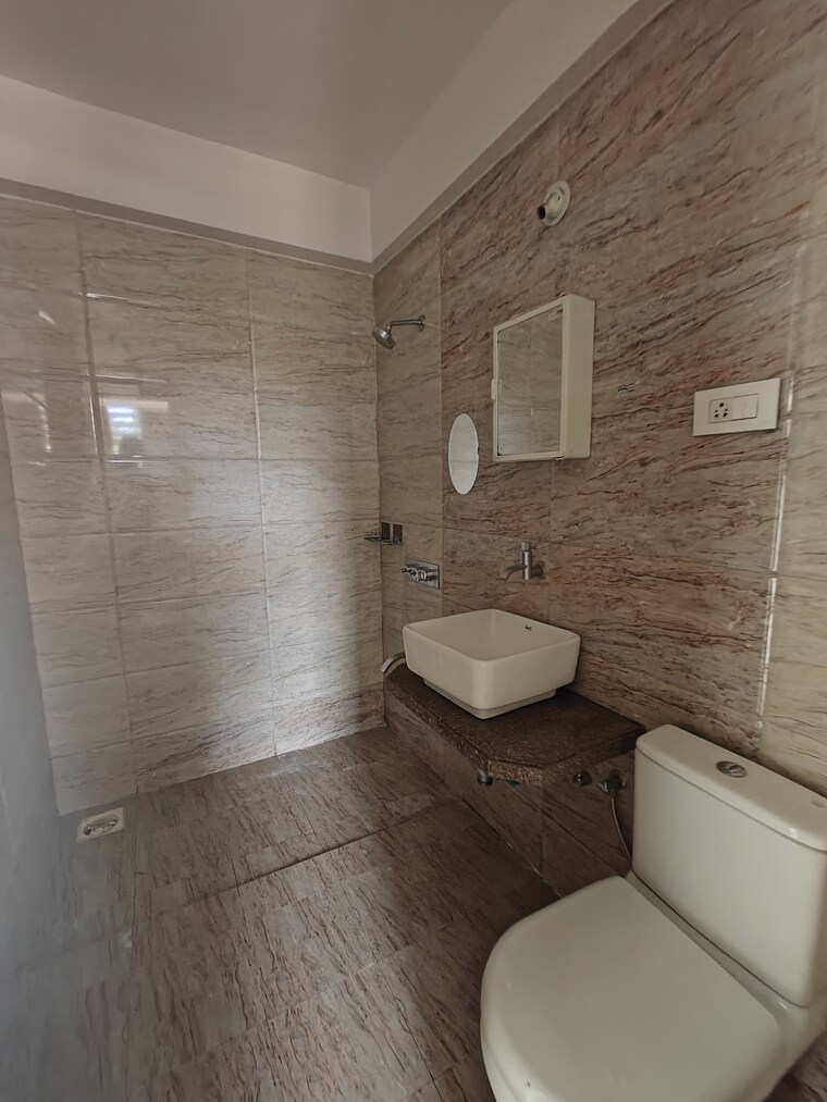 Bathroom, mahaavir-darpan 3 Bedroom 1600 Sq.Ft. Apartment In Nerul Navi Mumbai 9220237