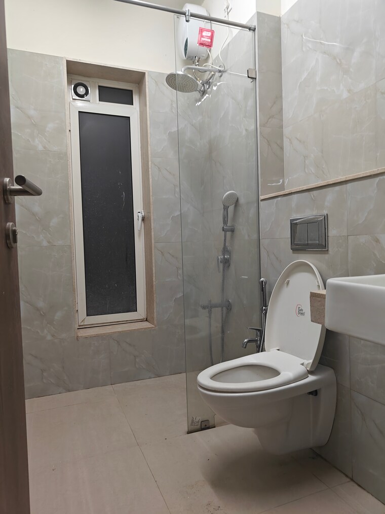 Bathroom, l-t-seawoods-residences-phase-1-part-a 2 Bedroom 1100 Sq.Ft. Apartment In Seawoods Navi Mumbai 9220240