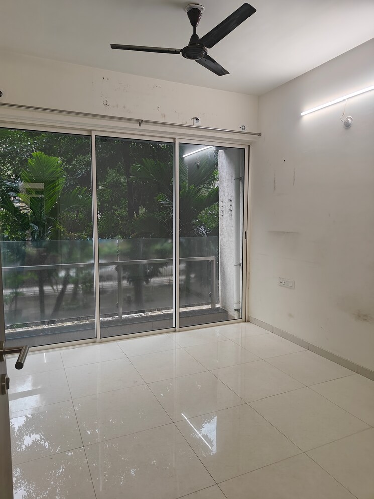 Balcony, l-t-seawoods-residences-phase-1-part-a 2 Bedroom 1100 Sq.Ft. Apartment In Seawoods Navi Mumbai 9220240