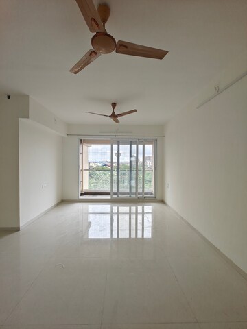 Room in 3.5 BHK Apartment at Moreshwar 19 East, Nerul – for Rent