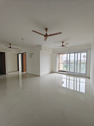 Room in 3.5 BHK Apartment at Moreshwar 19 East, Nerul – for Rent