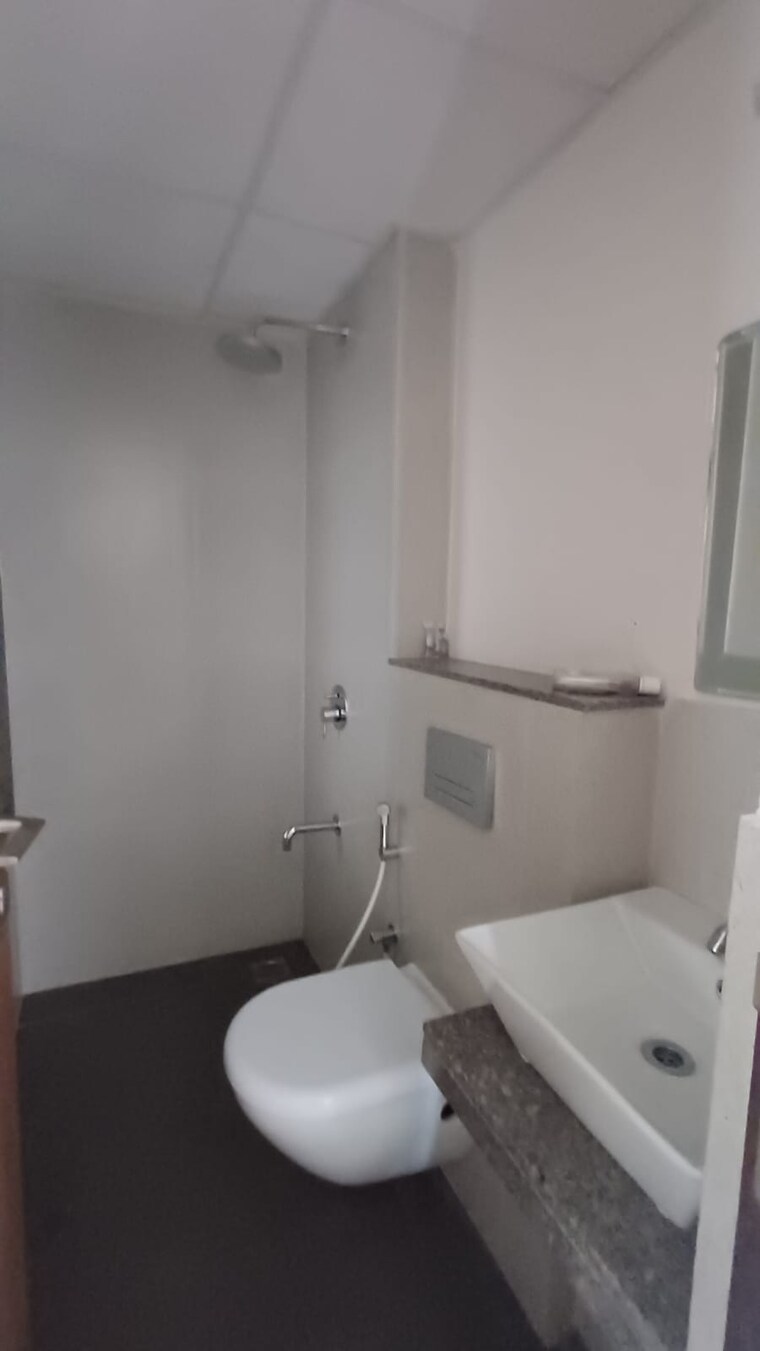 Attached Bathroom, piramal-vaikunth 2 Bedroom 550 Sq.Ft. Apartment In Balkum Pada Thane 9220332