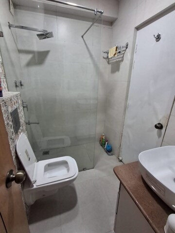 Bathroom in 3.5 BHK Builder Floor at Hauz Khas Enclave – for Rent