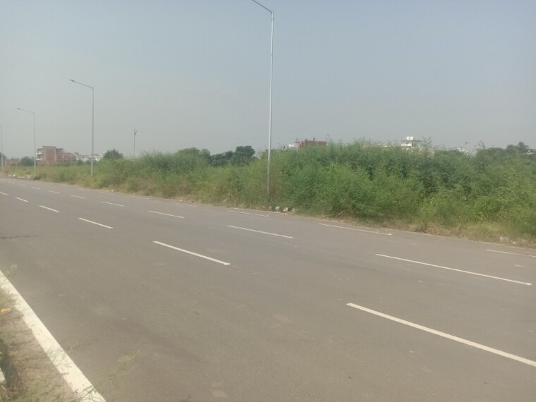 undefined, altus-prime  475 Sq.Yd. Plot In North Mullanpur Chandigarh 9220364