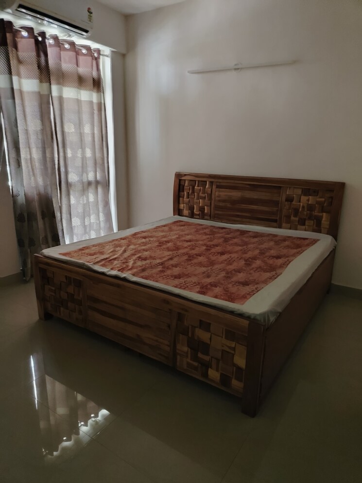 Bedroom, suncity-avenue-76 2 Bedroom 635 Sq.Ft. Apartment In Sector 76 Gurgaon 9220362