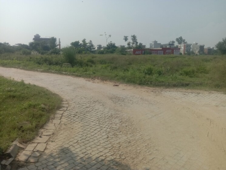 undefined, altus-prime  440 Sq.Yd. Plot In North Mullanpur Chandigarh 9220384