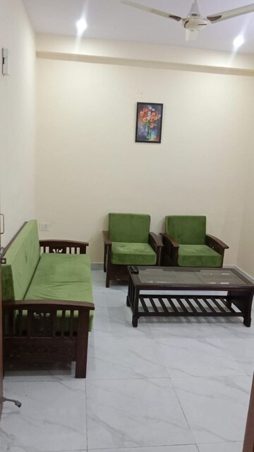 Living Room in 3 BHK Builder Floor at Vipul World Floors, Sector 48 – for Rent