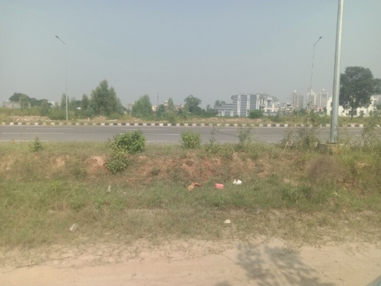 undefined, altus-prime  440 Sq.Yd. Plot In North Mullanpur Chandigarh 9220384