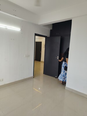 2 BHK Apartment For Rent in Suncity Avenue 76, Sector 76