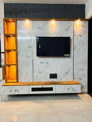 Room in 2 BHK Apartment at Unique Youtopia, Kharadi – for Rent