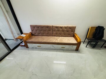Furnished Amenities in 2 BHK Apartment at Unique Youtopia, Kharadi – for Rent