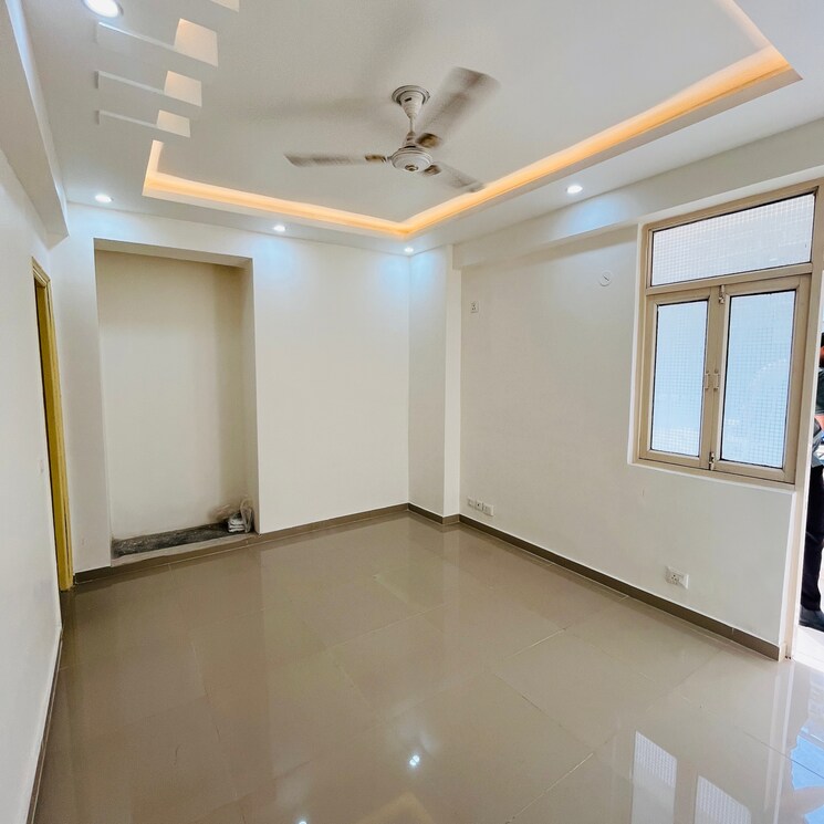 Room, kw-srishti 4 Bedroom 2000 Sq.Ft. Penthouse In Raj Nagar Extension Ghaziabad 9220475