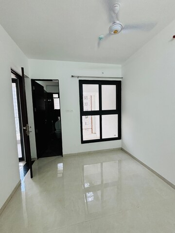 Room in 2 BHK Apartment at Rohan Silver Gracia, Ravet – for Rent
