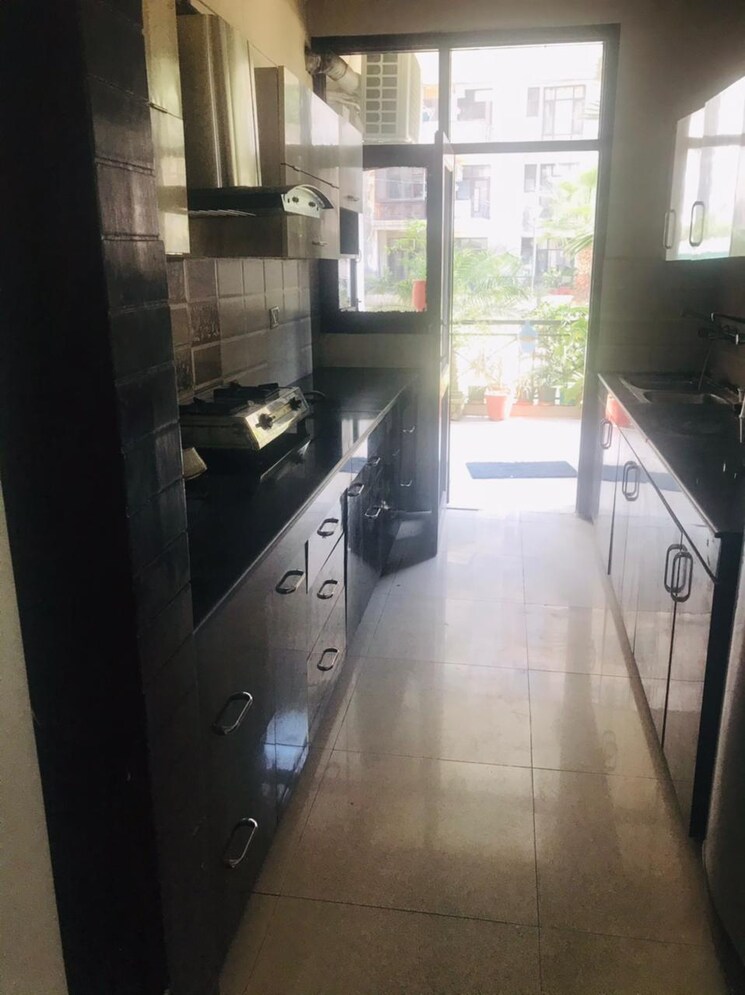 Kitchen, hlp-palmillas 3 Bedroom 1452 Sq.Ft. Apartment In Vip Road Zirakpur 9220483