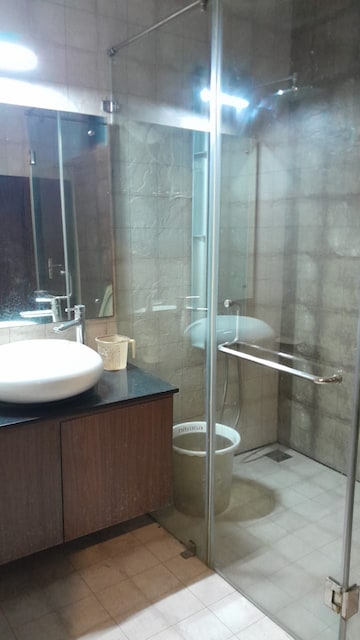 Bathroom in 4 BHK Apartment at RBC II, Sushant Lok I – for Rent