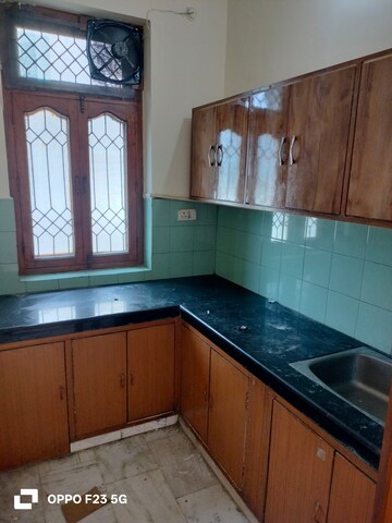 Kitchen in 1 BHK Builder Floor at Gomti Nagar – for Rent