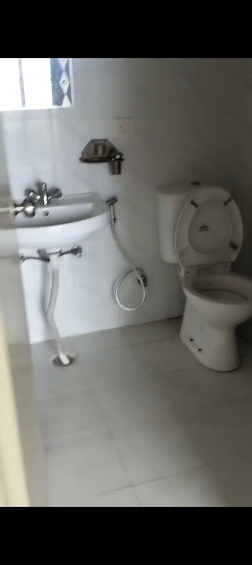 Bathroom in 2.5 BHK Apartment at Eros Sampoornam, Sector 2 Greater Noida – for Sale