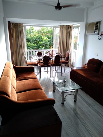 Living Room in 4 BHK Apartment at Avanti Apartment Dadar , Dadar West – for Rent