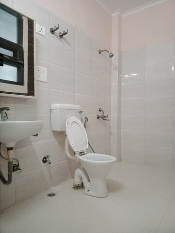 Bathroom in 3 BHK Builder Floor at Sector 100 – for Rent