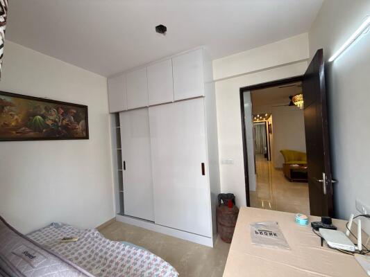 2.5 BHK + Study Room Builder Floor For Rent in Signature The Serenas