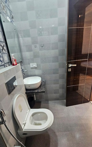 Bathroom in 3 BHK Builder Floor at New Rajinder Nagar – for Rent