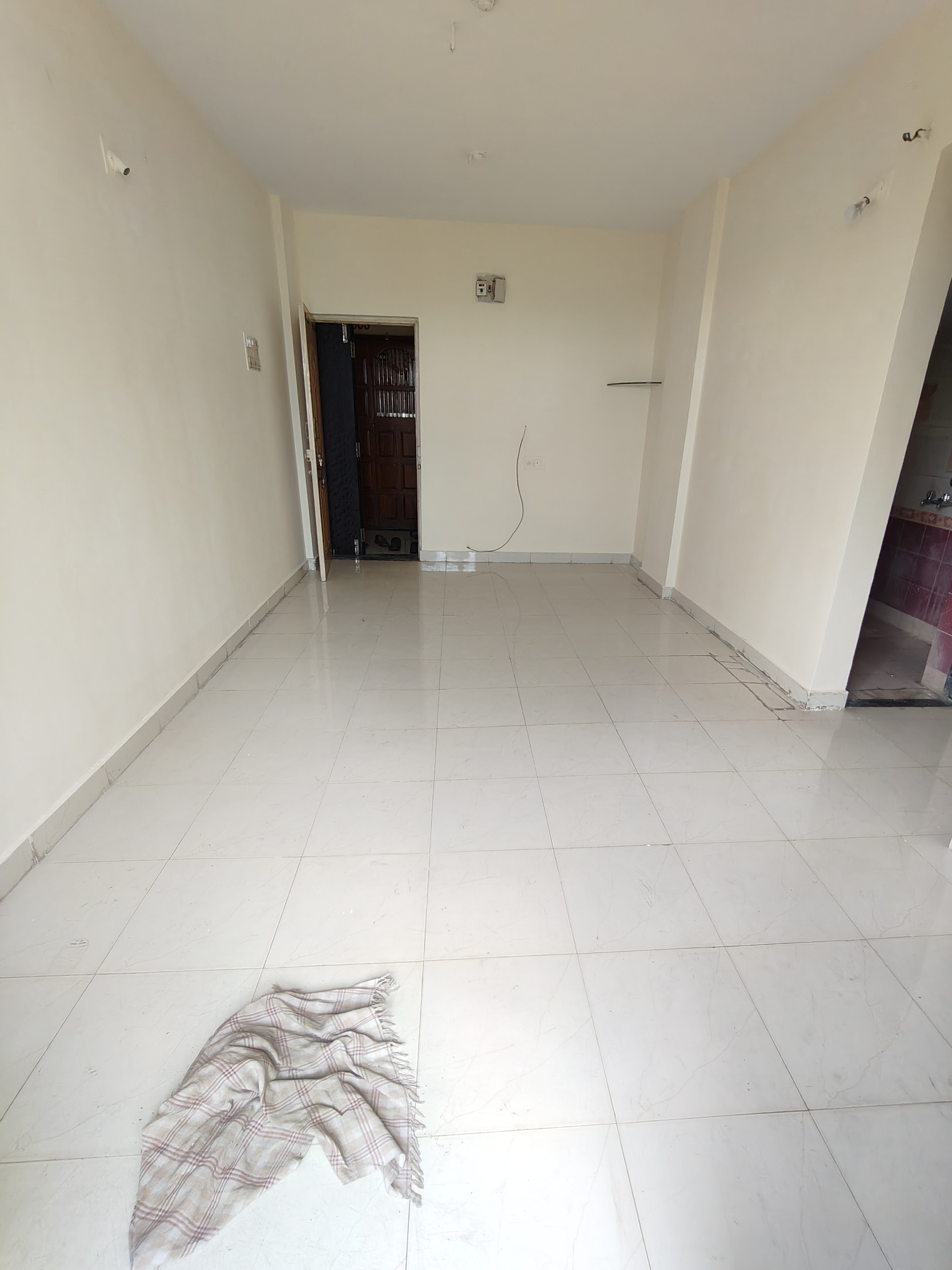 2 BHK Apartment For Rent in Mohan Regency