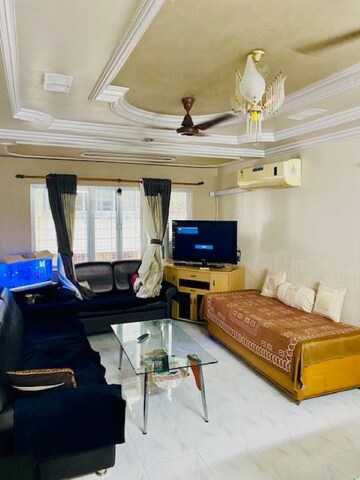 Living Room in 2 BHK Apartment at Fatehgunj – for Sale